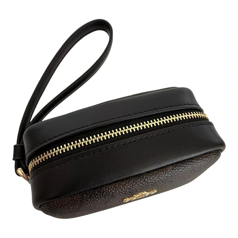 Coach Pouch Wristlet Signature - Picture 7 of 9